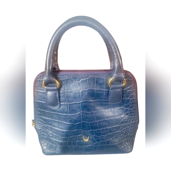 Hidesign Women's Elegant Blue  Croc-Embossed Leather Mini Handbag - Picture 2 of 8